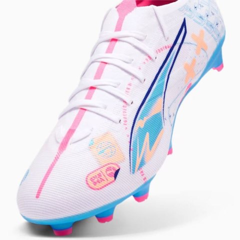 Buty piłkarskie Puma Ultra 5 Match Vol.Up FG/MG M 108064-01