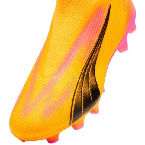 Buty piłkarskie Puma Ultra Match+ LL FG/AG M 107759 03